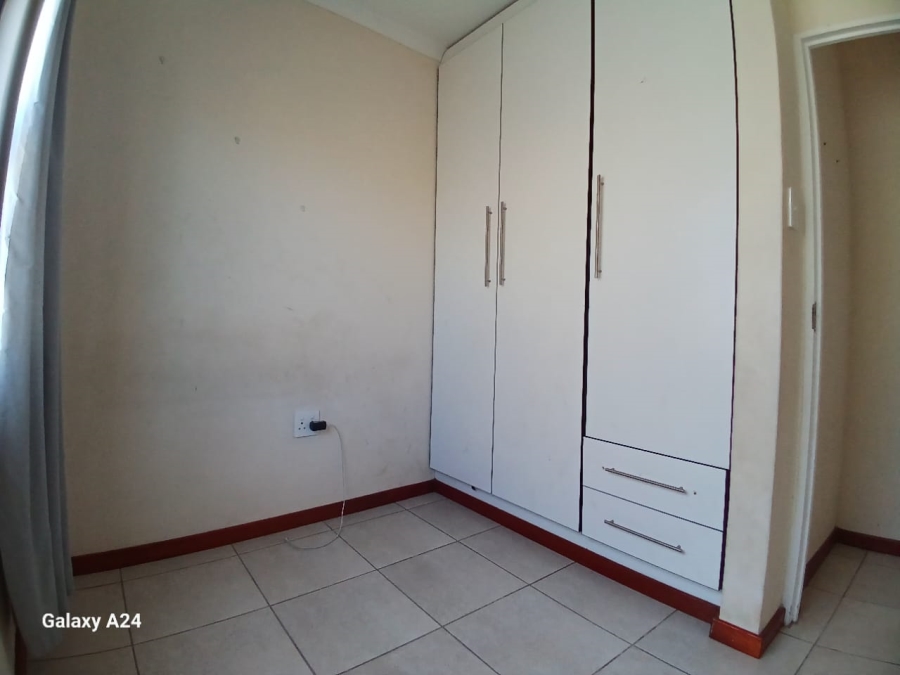 2 Bedroom Property for Sale in Graceland Eastern Cape